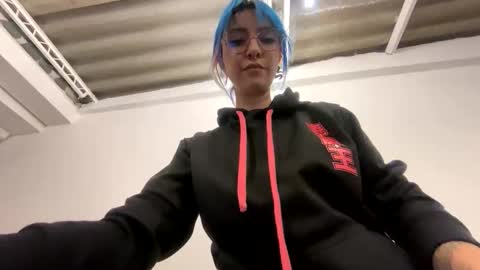 Lilith  online show from May 28, 2026, 3:37 am
