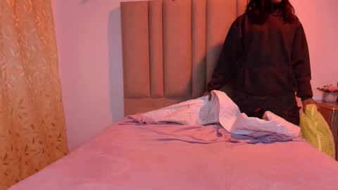 lilith_and_draven online show from October 12, 2025, 3:38 am