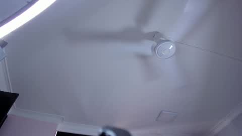 Lili  Marcus online show from January 8, 2025, 7:03 pm