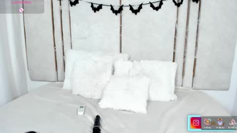 lilith_dry online show from October 23, 2025, 2:49 pm