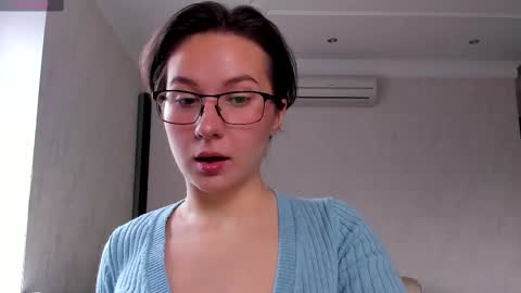 Snapshot of lilith_lutherlow chatting on February 10, 2025, 10:09 am lilith online show from February 10, 2025, 10:09 am