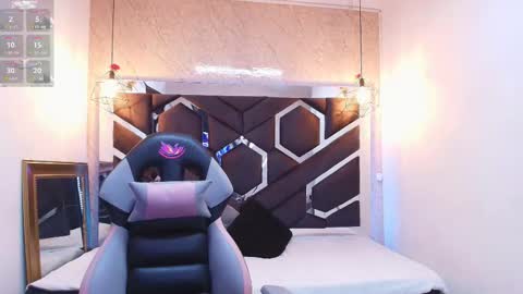  Lilith   online show from October 30, 2025, 11:22 am