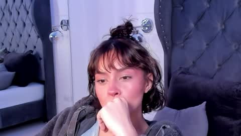 lilith_selene online show from April 3, 2026, 7:17 am