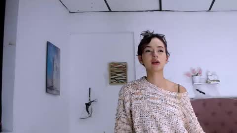 Lilith online show from November 7, 2025, 12:05 pm