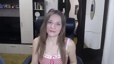 lilith small21 online show from January 14, 2026, 9:15 am