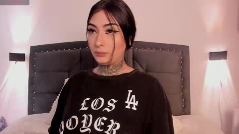 lilith_thompson online show from October 29, 2025, 12:51 pm