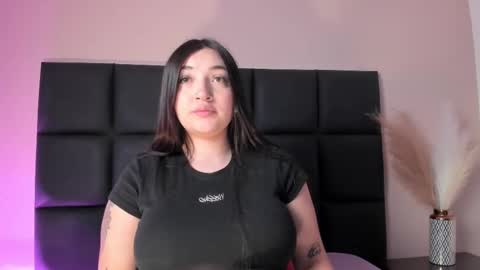 Snapshot of lilithesme chatting on November 20, 2025, 12:44 am LilithEsme online show from November 20, 2025, 12:44 am