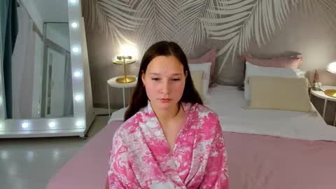 Snapshot of lilithgloww chatting on November 14, 2025, 4:06 pm lilithgloww online show from November 14, 2025, 4:06 pm