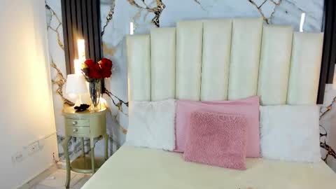 Snapshot of lilithmars69 chatting on November 13, 2025, 5:06 am Lilith online show from November 13, 2025, 5:06 am