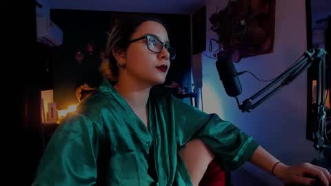 Snapshot of lilithmystic01 chatting on January 19, 2025, 6:21 pm lilithmystic01 online show from January 19, 2025, 6:21 pm