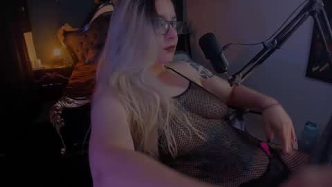 Snapshot of lilithmystic01 chatting on January 26, 2025, 1:04 pm lilithmystic01 online show from January 26, 2025, 1:04 pm