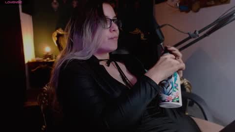 Snapshot of lilithmystic01 chatting on February 13, 2025, 6:38 pm lilithmystic01 online show from February 13, 2025, 6:38 pm