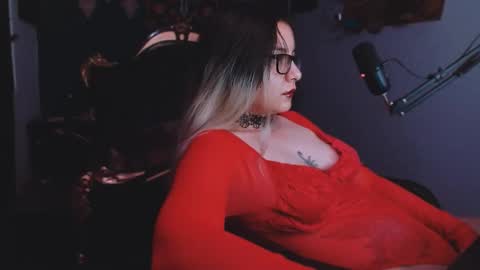 Snapshot of lilithmystic01 chatting on February 22, 2025, 10:29 am lilithmystic01 online show from February 22, 2025, 10:29 am