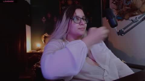 Snapshot of lilithmystic01 chatting on February 24, 2025, 4:04 pm lilithmystic01 online show from February 24, 2025, 4:04 pm