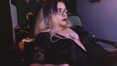 Snapshot of lilithmystic01 chatting on March 8, 2025, 1:57 pm lilithmystic01 online show from March 8, 2025, 1:57 pm