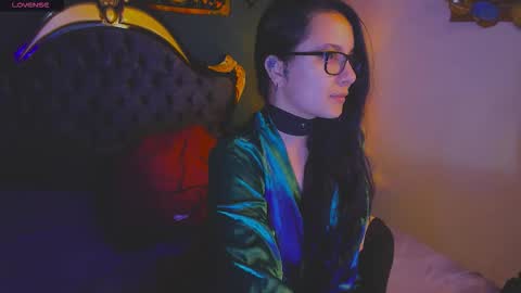 Snapshot of lilithmystic01 chatting on October 18, 2025, 1:34 pm lilithmystic01 online show from October 18, 2025, 1:34 pm