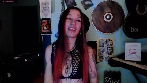 Snapshot of lilithword chatting on November 25, 2025, 8:42 pm Call me Lilith online show from November 25, 2025, 8:42 pm