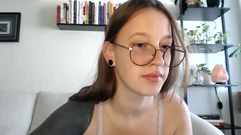 Jay  please help me reach 50 thumbs up online show from March 26, 2026, 2:22 pm