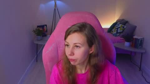 Snapshot of lill_mary chatting on January 15, 2025, 6:43 am Maria online show from January 15, 2025, 6:43 am