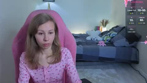 Snapshot of lill_mary chatting on October 1, 2025, 3:34 am Maria online show from October 1, 2025, 3:34 am