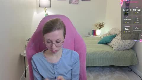 Snapshot of lill_mary chatting on October 20, 2025, 2:23 am Maria online show from October 20, 2025, 2:23 am