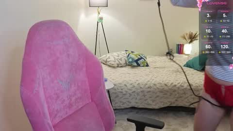 Snapshot of lill_mary chatting on November 3, 2025, 7:20 am Maria online show from November 3, 2025, 7:20 am