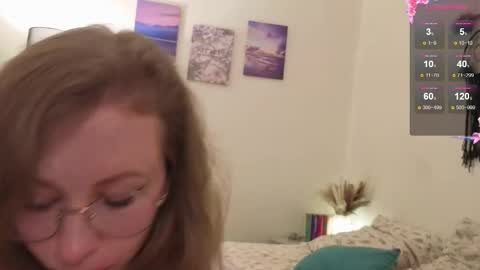 Snapshot of lill_mary chatting on November 14, 2025, 12:09 am Maria online show from November 14, 2025, 12:09 am