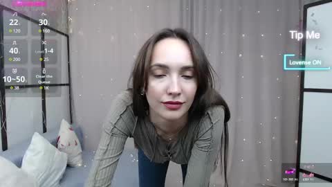 Lillian online show from February 10, 2025, 11:46 am