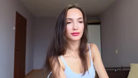 Lillian online show from October 31, 2025, 6:58 am