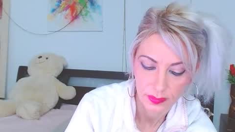 Lara online show from February 6, 2026, 12:48 am