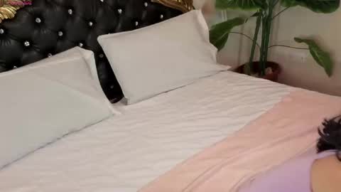 lillianderson -  Next stream start at 0700hs GTM-3 online show from April 10, 2026, 11:48 am