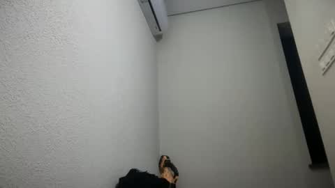 Snapshot of lillianx9zbld chatting on October 14, 2025, 8:53 pm Lily online show from October 14, 2025, 8:53 pm