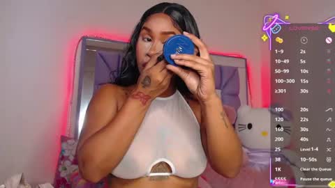 Queen Qos.  online show from July 4, 2026, 10:27 pm