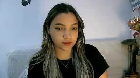 Sey - Lilly  online show from April 30, 2026, 9:41 pm