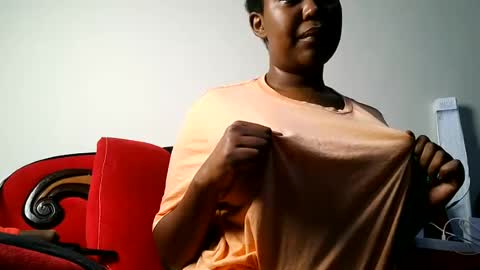 lillybae1811 online show from August 6, 2026, 7:54 am
