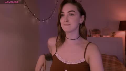 Snapshot of lillyfarey chatting on November 2, 2025, 5:04 pm LillyFarey online show from November 2, 2025, 5:04 pm