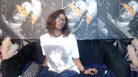 lilmissbaddiexxx online show from November 20, 2025, 4:56 am