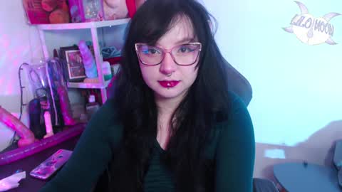 Snapshot of lilomoon69 chatting on December 14, 2024, 3:29 am Lilo online show from December 14, 2024, 3:29 am