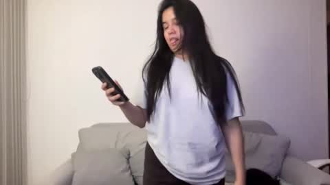 lilprincessxoxo_ online show from July 1, 2026, 3:30 am