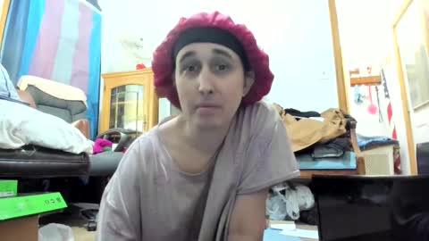 LilRoshs online show from November 24, 2025, 12:32 am