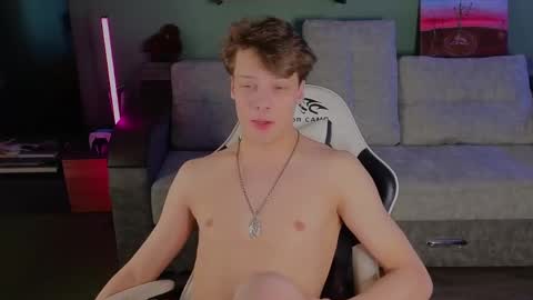 lilteddyboy online show from April 18, 2026, 10:08 am