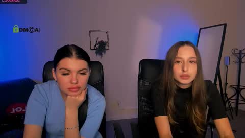 Snapshot of lilu_pink chatting on September 23, 2025, 5:43 am lilu_pink online show from September 23, 2025, 5:43 am