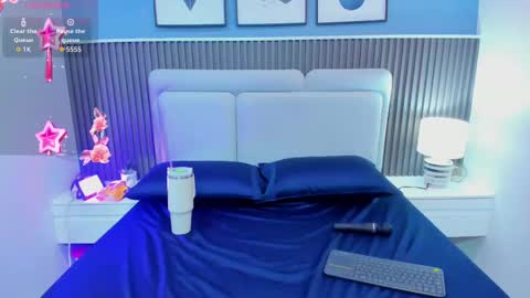  lily  online show from September 20, 2025, 9:10 am