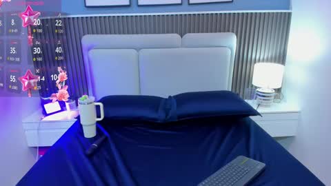  lily  online show from September 21, 2025, 9:22 am