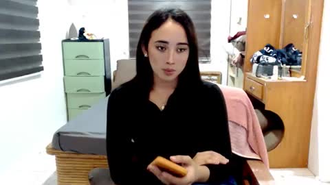 Lily Darling online show from November 30, 2025, 1:26 pm