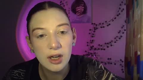 lily_ember online show from October 17, 2025, 10:18 am