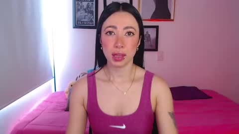 Snapshot of lily_evans_ chatting on February 28, 2025, 8:28 pm just lily online show from February 28, 2025, 8:28 pm