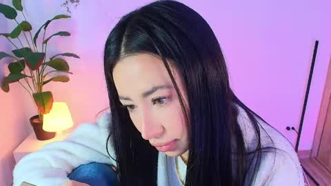 just lily online show from June 4, 2026, 10:16 pm