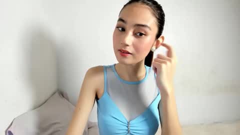 Snapshot of lily_ford_ chatting on May 29, 2026, 6:11 am Raelynn online show from May 29, 2026, 6:11 am