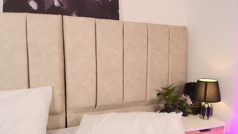 Snapshot of lily_greey chatting on February 17, 2025, 5:25 am Lily online show from February 17, 2025, 5:25 am